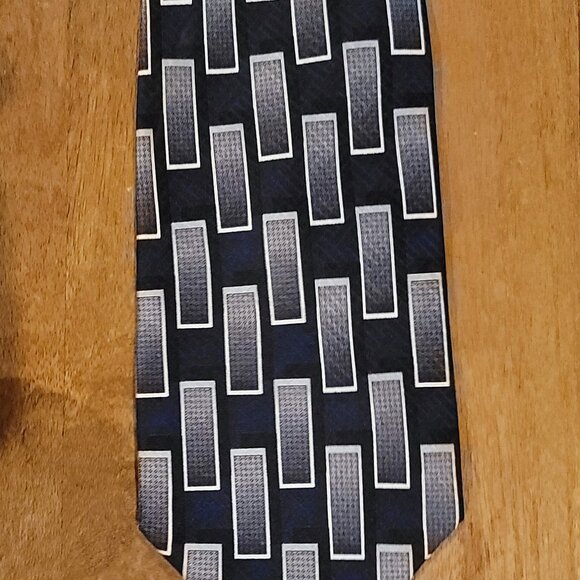 Louis Roth Classic Geometric Patterned Tie - Picture 1 of 3